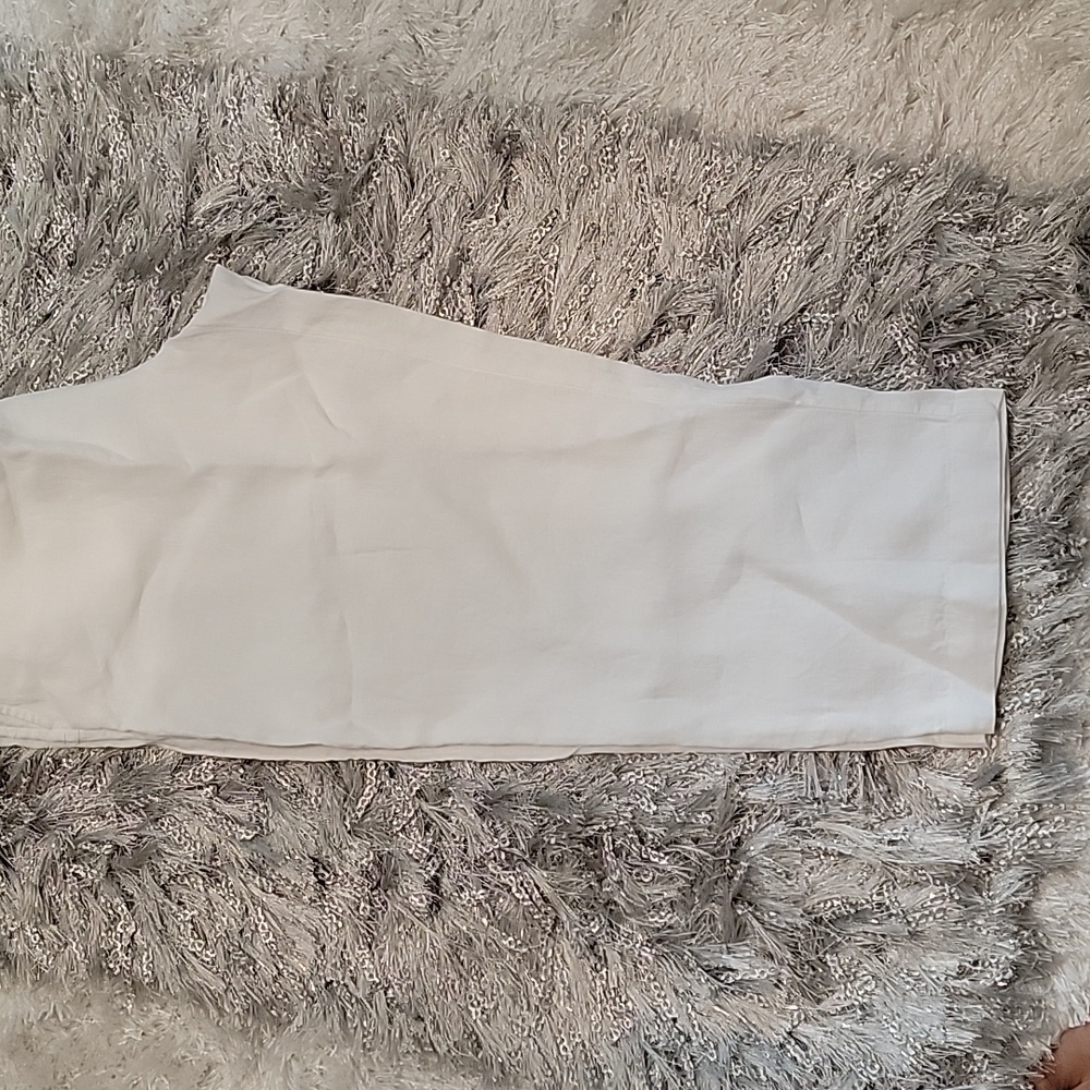 White Linen Charter Club cropped  pants